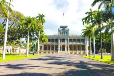 ハワイ旅行、4泊6日のモデルコース！白い砂浜での海水浴とダウンタウンでの建築巡り